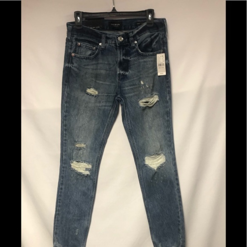 Mens Pac Sum  Destroyed Jeans Size 29X30 NWT